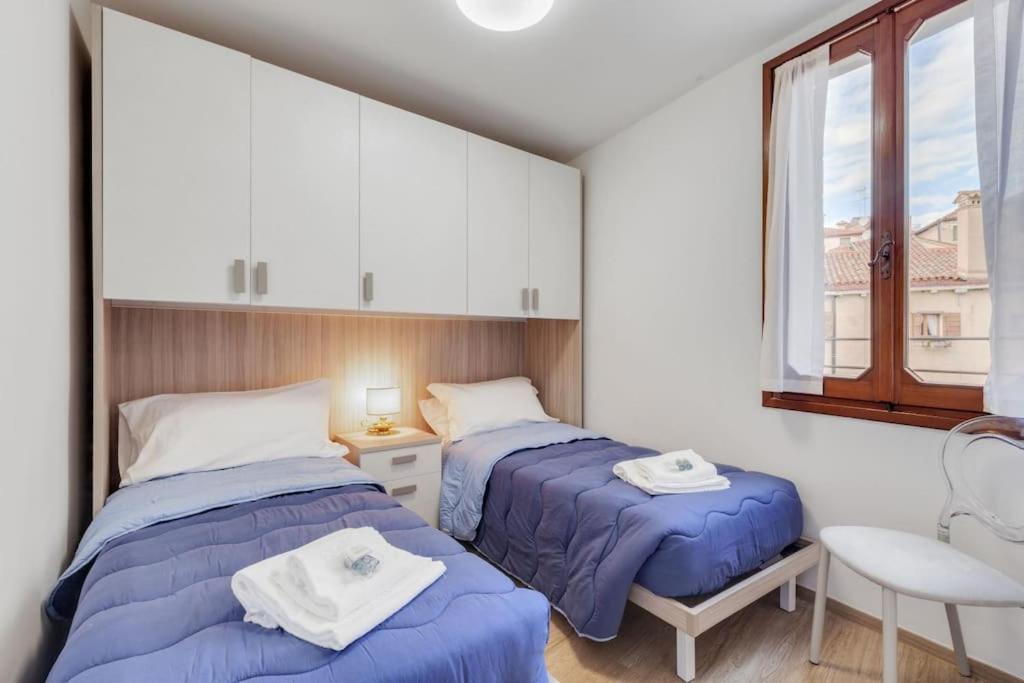 Cozy Apartment per 4 vicino San Marco Venecia Exterior foto